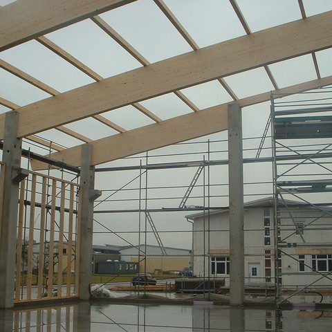 Holzbaubetrieb Kuhn in Rangendingen (Fertigteile mit Holzleimbinder)