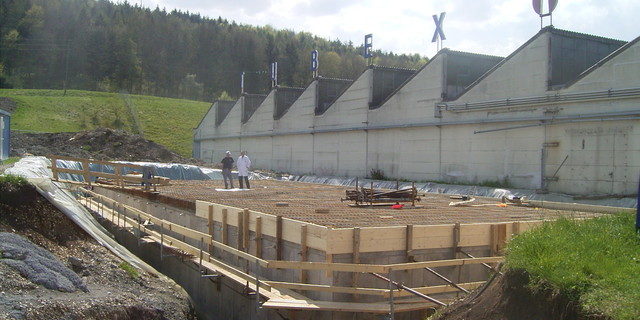 Tubex GmbH, Gründung Siloanlage, Löschwasserbehälter, Umbau Rampe 4